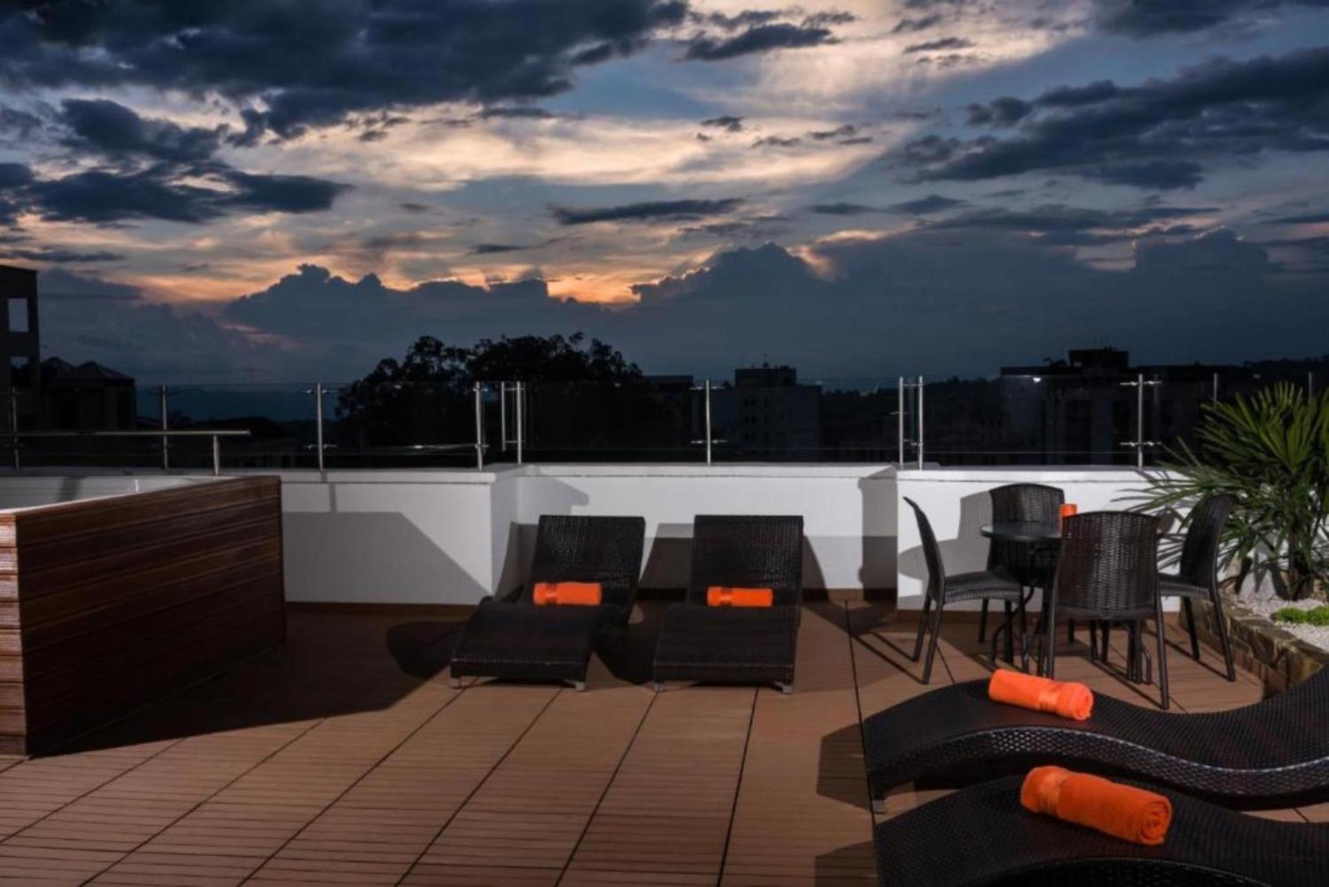 Isa Victory Hotel Boutique Armenia  Esterno foto